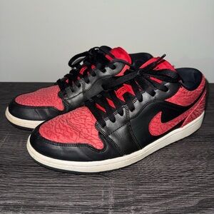 Air Jordan 1 Retro Low “Elephant Print” (2014) – Black/Red – Size 10.5